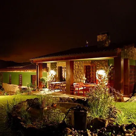 Casa De Aldea La Xana Casa rural