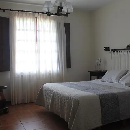 カントリーハウス La Xana リバデセリャ